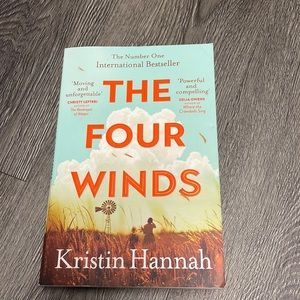 The Four Winds by Kristin Hannah paperback book